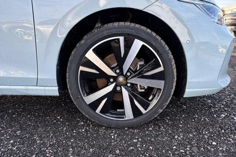 Volkswagen Golf 1.5 eTSI 150 Match 5dr DSG Thumbnail #23