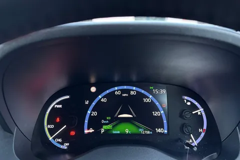 PN23SXX Toyota Yaris Cross 1.5 Hybrid Excel 5dr CVT Thumbnail #25