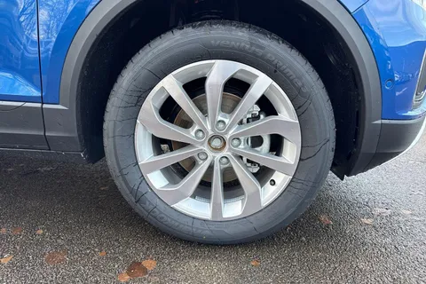 Volkswagen T-Roc 1.5 TSI Life 5dr DSG Thumbnail #23