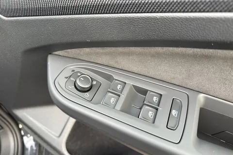 Volkswagen Golf 2.0 TSI GTI DSG Euro 6 (s/s) 5dr Thumbnail #18