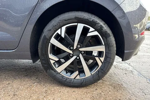  Volkswagen Polo 1.0 TSI Match DSG Euro 6 (s/s) 5dr Thumbnail #21