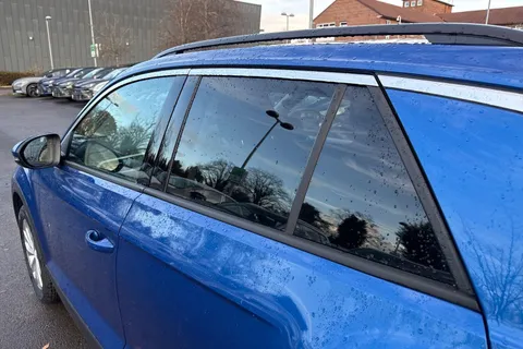 Volkswagen T-Roc 1.5 TSI Life 5dr DSG Thumbnail #27