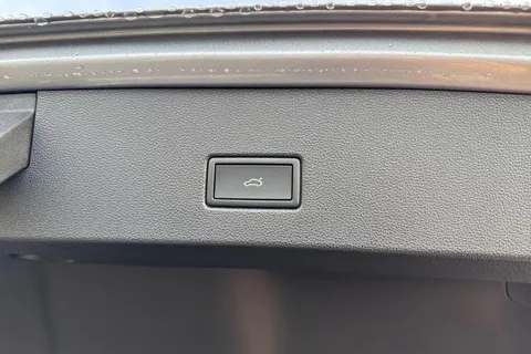 Volkswagen T-Roc 1.5 TSI Black Edition 5dr DSG Thumbnail #29