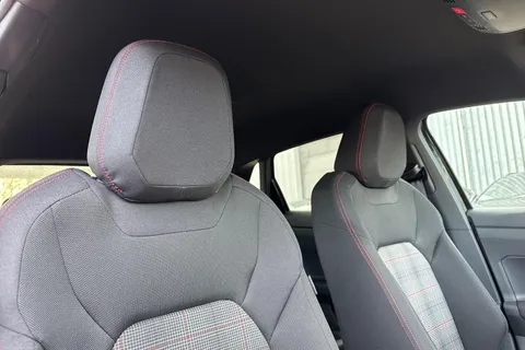  Volkswagen Polo 2.0 TSI GTI DSG Euro 6 (s/s) 5dr Thumbnail #21