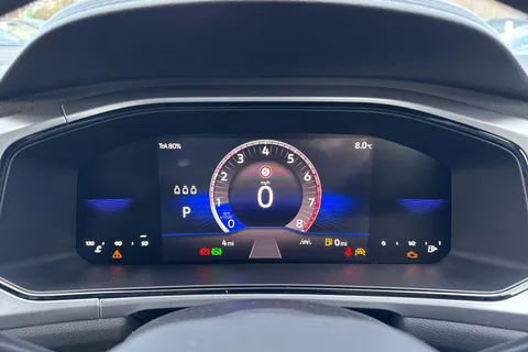 Volkswagen T-Roc 1.5 TSI Life 5dr DSG Thumbnail #33