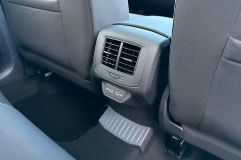 Volkswagen T-Roc 2.0 TDI 150 EVO Style 5dr DSG Thumbnail #30