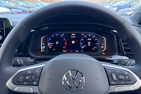 Volkswagen T-Roc 2.0 TDI 150 EVO Style 5dr DSG Thumbnail #33