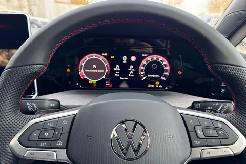 Volkswagen Golf 2.0 TSI GTI DSG Euro 6 (s/s) 5dr Thumbnail #32