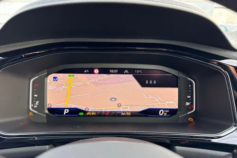 Volkswagen T-Roc 1.5 TSI Black Edition 5dr DSG Thumbnail #36