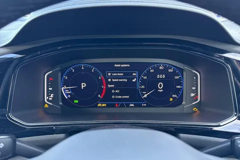 Volkswagen T-Roc 2.0 TDI 150 EVO Style 5dr DSG Thumbnail #35