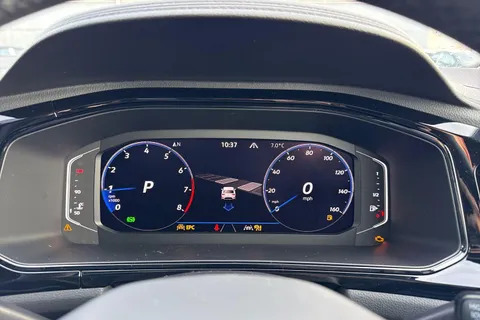 Volkswagen T-Roc 1.5 TSI Black Edition 5dr DSG Thumbnail #40