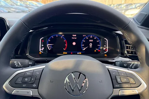 Volkswagen T-Roc 1.0 TSI Style 5dr Thumbnail #33