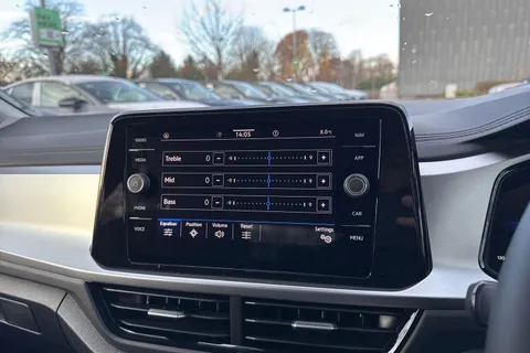 Volkswagen T-Roc 1.5 TSI Life 5dr DSG Thumbnail #45