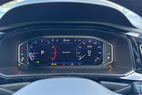 Volkswagen T-Roc 2.0 TDI 150 EVO Style 5dr DSG Thumbnail #39