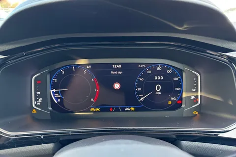 Volkswagen T-Roc 1.0 TSI Style 5dr Thumbnail #34