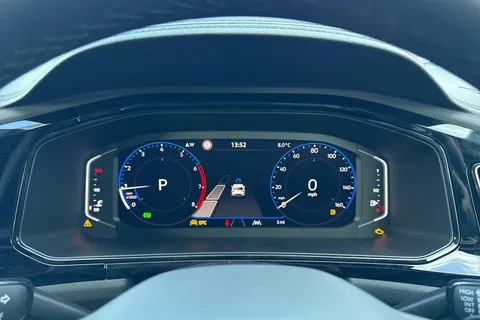 Volkswagen T-Roc 2.0 TDI 150 EVO Style 5dr DSG Thumbnail #41