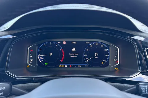 Volkswagen T-Roc 2.0 TDI 150 EVO Style 5dr DSG Thumbnail #43