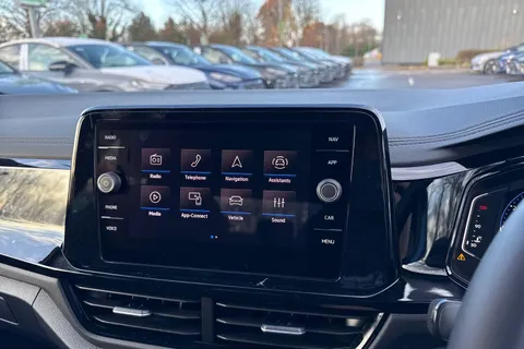 Volkswagen T-Roc 2.0 TDI 150 EVO Style 5dr DSG Thumbnail #44