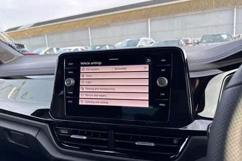 Volkswagen T-Roc 1.5 TSI Black Edition 5dr DSG Thumbnail #47