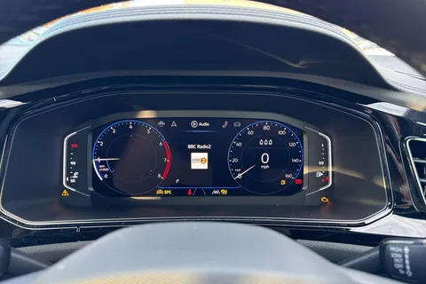 Volkswagen T-Roc 1.0 TSI Style 5dr Thumbnail #39