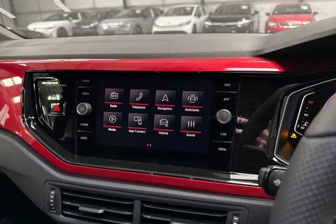  Volkswagen Polo 2.0 TSI GTI DSG Euro 6 (s/s) 5dr Thumbnail #39