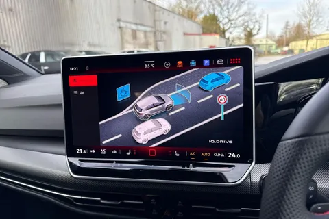 Volkswagen Golf 2.0 TSI GTI DSG Euro 6 (s/s) 5dr Thumbnail #46