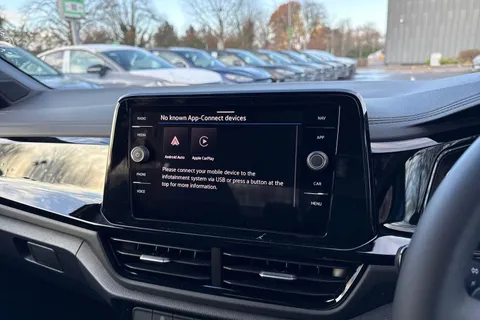 Volkswagen T-Roc 2.0 TDI 150 EVO Style 5dr DSG Thumbnail #48