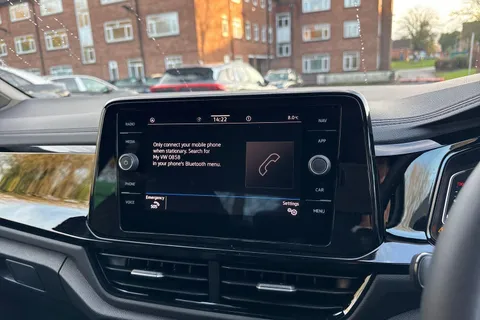 Volkswagen T-Roc 2.0 TDI 150 EVO Style 5dr DSG Thumbnail #45