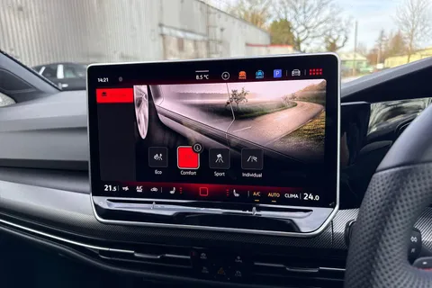 Volkswagen Golf 2.0 TSI GTI DSG Euro 6 (s/s) 5dr Thumbnail #48