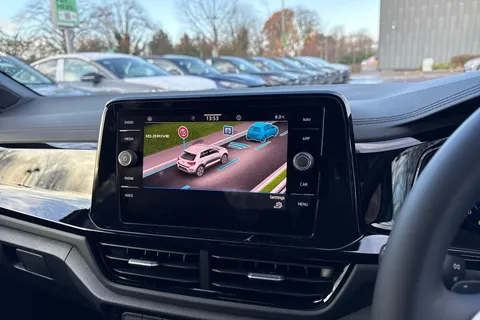 Volkswagen T-Roc 2.0 TDI 150 EVO Style 5dr DSG Thumbnail #50