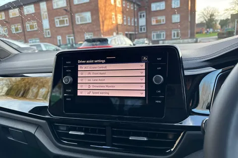 Volkswagen T-Roc 2.0 TDI 150 EVO Style 5dr DSG Thumbnail #49