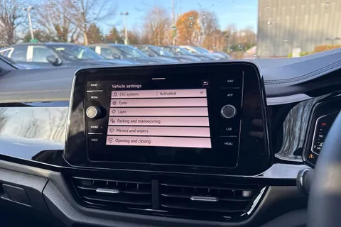 Volkswagen T-Roc 1.0 TSI Style 5dr Thumbnail #48