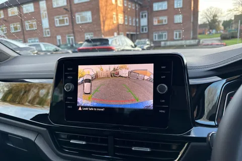 Volkswagen T-Roc 2.0 TDI 150 EVO Style 5dr DSG Thumbnail #50