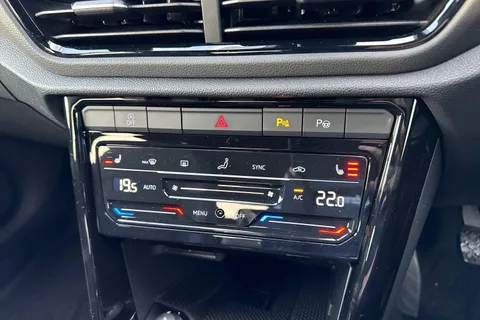 Volkswagen T-Roc 1.0 TSI Style 5dr Thumbnail #53