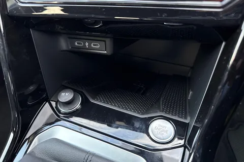 Volkswagen T-Roc 1.0 TSI Style 5dr Thumbnail #54