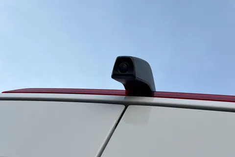 BK75YTF Volkswagen Crafter Cr35 Commerce + T 2.0 TDI 163PS HDE Commerce Plus Low Roof Van Auto + Tow Pack Thumbnail #33