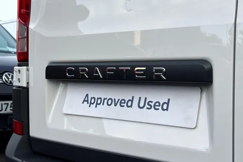 BK75YTF Volkswagen Crafter Cr35 Commerce + T 2.0 TDI 163PS HDE Commerce Plus Low Roof Van Auto + Tow Pack Thumbnail #35