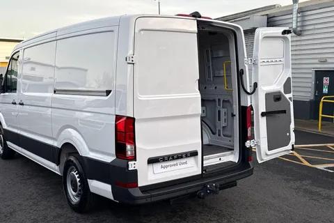 BK75YTF Volkswagen Crafter Cr35 Commerce + T 2.0 TDI 163PS HDE Commerce Plus Low Roof Van Auto + Tow Pack Thumbnail #39