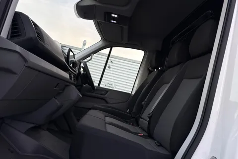 BK75YTF Volkswagen Crafter Cr35 Commerce + T 2.0 TDI 163PS HDE Commerce Plus Low Roof Van Auto + Tow Pack Thumbnail #51