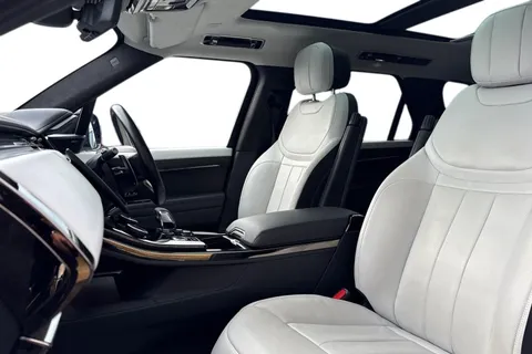 DL23VUK Land Rover Range Rover Sport 3.0 D350 Autobiography 5dr Auto Thumbnail #4