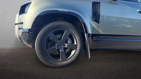 KR23EXA Land Rover Defender 2.0 P400e X-Dynamic HSE 110 5dr Auto Thumbnail #10