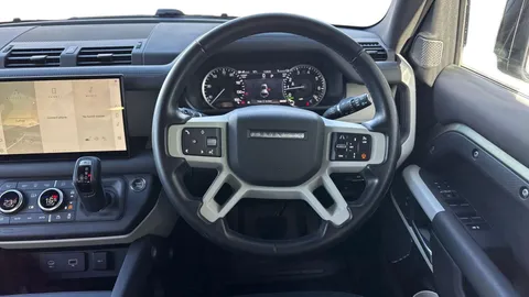 KR23EXA Land Rover Defender 2.0 P400e X-Dynamic HSE 110 5dr Auto Thumbnail #17