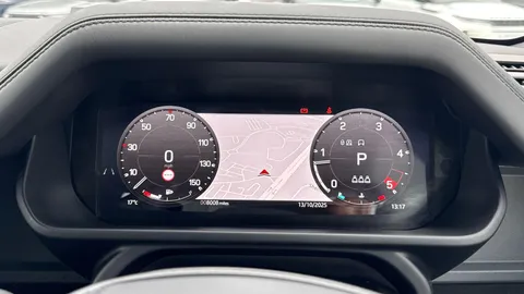 KT24OPV Land Rover Defender 3.0 D300 X 90 3dr Auto Thumbnail #18