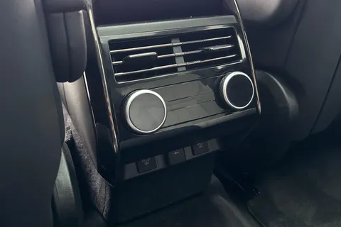 DL23VUK Land Rover Range Rover Sport 3.0 D350 Autobiography 5dr Auto Thumbnail #19