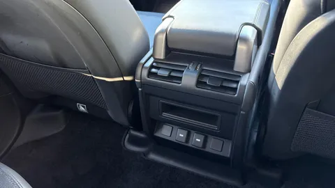 KR23EXA Land Rover Defender 2.0 P400e X-Dynamic HSE 110 5dr Auto Thumbnail #20