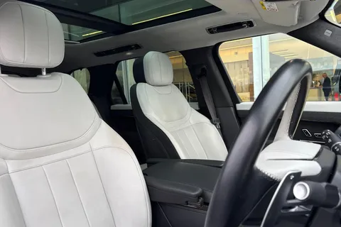 DL23VUK Land Rover Range Rover Sport 3.0 D350 Autobiography 5dr Auto Thumbnail #22