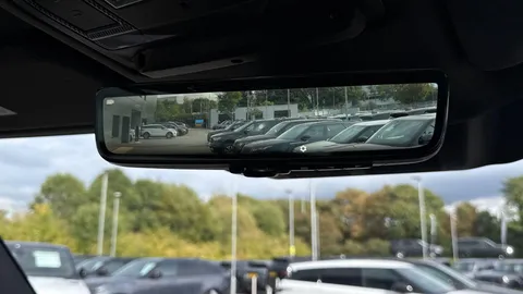 KT24OPV Land Rover Defender 3.0 D300 X 90 3dr Auto Thumbnail #31