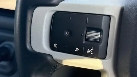 KR23EXA Land Rover Defender 2.0 P400e X-Dynamic HSE 110 5dr Auto Thumbnail #29