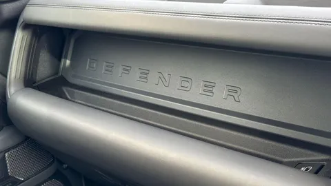 KT24OPV Land Rover Defender 3.0 D300 X 90 3dr Auto Thumbnail #35