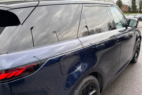 DL23VUK Land Rover Range Rover Sport 3.0 D350 Autobiography 5dr Auto Thumbnail #41